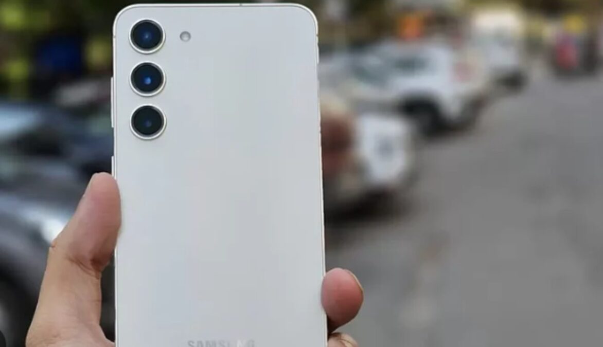 Samsung Galaxy S23 